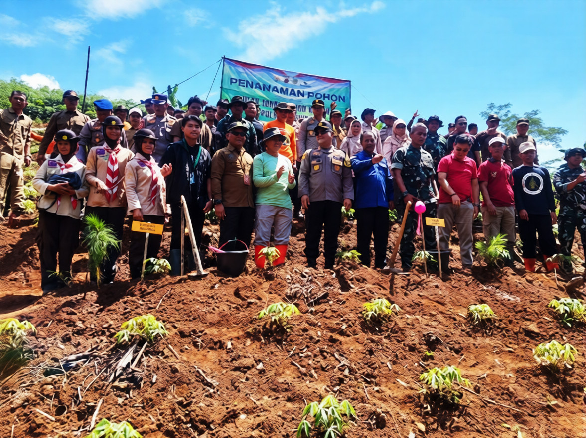 f3c16eb3-059f-48c5-86e2-abac6385265e-1-4